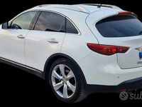 Usata Infiniti Fx30 Premium 238 CV (175 kW) 2011 Bianco SUV