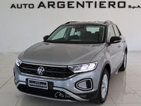 Używany VW T-Roc Life 116 KM (85 kW) 2025 Czerwony SUV