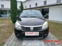 Usata Dacia Sandero 74 CV (54 kW) 2010 Nero Berlina