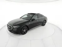 Usata Mercedes E300 AMG Line Premium Plus 313 CV (230 kW) 2025 Nero ossidiana metallizzato Berlina