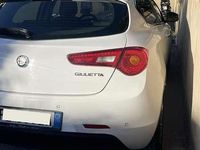 Usata Alfa Romeo Giulietta Super 120 CV (88 kW) 2016 Bianco Utilitaria