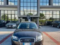 Usado Audi A3 Ambition 170 CV (125 kW) 2008 Gris Utilitario