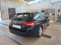 Usata Peugeot 308 Business-Line 131 CV (96 kW) 2020 Nero Station wagon