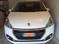 Usata Peugeot 208 Active 75 CV (55 kW) 2016 Bianco Utilitaria