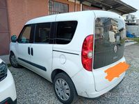 Usata Fiat Doblò 105 CV (77 kW) 2015 Bianco Monovolume