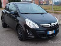 Usata Opel Corsa 85 CV (62 kW) 2012 Grigio Utilitaria