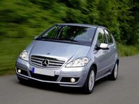 Usata Mercedes A180 Executive 109 CV (80 kW) 2012 Argento Monovolume