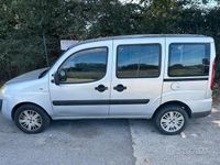 Usata Fiat Doblò 120 CV (88 kW) 2009 Grigio Monovolume