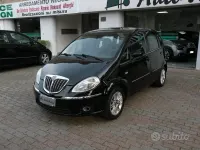 Usata Lancia Musa 90 CV (66 kW) 2009 Nero Monovolume
