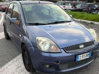 Usata Ford Fiesta 75 CV (55 kW) 2006 Blu/azzurro Utilitaria