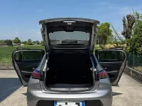Usata Peugeot 208 GT 102 CV (75 kW) 2022 Grigio Utilitaria