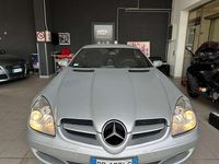 Usata Mercedes SLK200 163 CV (119 kW) 2006 Argento Cabrio