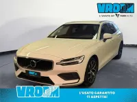 Usata Volvo V60 Business Edition 253 CV (186 kW) 2020 Bianco Station wagon