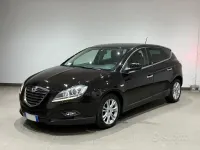 Usata Lancia Delta 120 CV (88 kW) 2013 Nero Utilitaria