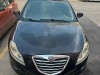 Usata Lancia Delta 105 CV (77 kW) 2013 Nero Utilitaria
