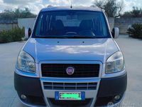 Usata Fiat Doblò 75 CV (55 kW) 2010 Grigio Monovolume