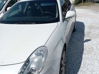 Usata Alfa Romeo Giulietta Distinctive 109 CV (80 kW) 2015 Bianco Utilitaria