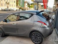 Usata Lancia Ypsilon Gold 69 CV (50 kW) 2023 Grigio Utilitaria