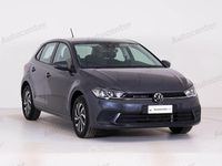 Usata VW Polo Life 95 CV (69 kW) 2024 Gray Berlina