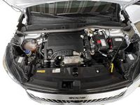 Usata Peugeot 2008 Allure 102 CV (75 kW) 2025 Bianco SUV