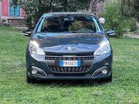 Usata Peugeot 208 Allure 81 CV (59 kW) 2018 Blu Utilitaria