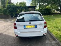 Usata Skoda Octavia Executive 2017 Bianco Station wagon