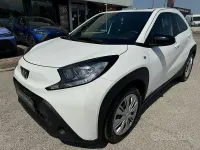 Usata Toyota Aygo X Active 72 CV (52 kW) 2025 Other SUV
