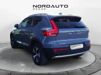 Usata Volvo XC40 Momentum 150 CV (110 kW) 2020 Grigio SUV