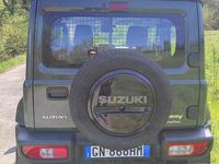 Usata Suzuki Jimny 102 CV (75 kW) 2023 Verde SUV