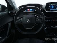 Usata Peugeot e-2008 Allure 100 kW (136 CV) 2021 Nero SUV