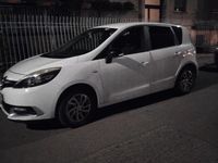 Usata Renault Scénic III 110 CV (80 kW) 2014 Bianco Monovolume