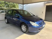Usata Peugeot 307 109 CV (80 kW) 2005 Bluazzurro Berlina