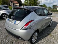 Usata Lancia Ypsilon S 69 CV (50 kW) 2012 Argento Utilitaria