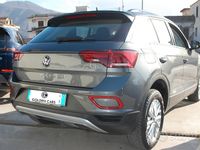 Usata VW T-Roc Style 150 CV (110 kW) 2022 Grigio SUV