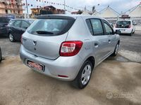 Usata Dacia Sandero Ambiance 75 CV (55 kW) 2016 Grigio Berlina