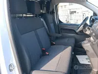 Second-hand Toyota Proace Active 56 kW (77 CP) 2024 Alb Monovolum