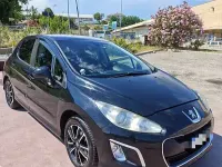 Usata Peugeot 308 Access 111 CV (81 kW) 2012 Berlina