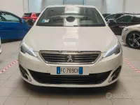 Usata Peugeot 308 GT-line 150 CV (110 kW) 2016 Bianco Berlina