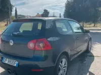Usata VW Golf IV 105 CV (77 kW) 2005 Berlina
