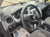 Usata Seat Altea 105 CV (77 kW) 2012 Grigio Monovolume