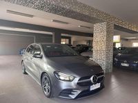Usata Mercedes B200 Premium 150 CV (110 kW) 2019 Other Monovolume