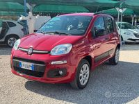 Usata Fiat Panda Lounge 80 CV (58 kW) 2013 Rosso Utilitaria