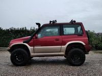 Usata Suzuki Vitara 96 CV (70 kW) 1999 Rosso SUV
