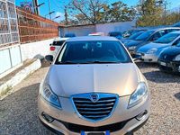 Usata Lancia Delta 120 CV (88 kW) 2011 Argento Utilitaria