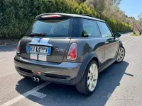 Usata Mini Cooper S 170 CV (125 kW) 2006 Grigio Utilitaria