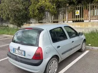 Usata Renault Clio 58 CV (42 kW) 2001 Grigio Utilitaria