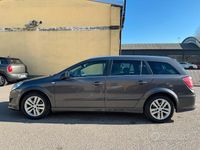 Usata Opel Astra Cosmo 116 CV (85 kW) 2010 Grigio Station wagon