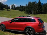 Usata Volvo V60 CC 200 CV (147 kW) 2020 Rosso Station wagon