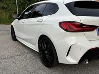 Usata BMW 116 M Sport 116 CV (85 kW) 2020 Bianco Utilitaria