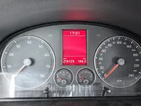 Usata VW Touran 2010 Grigio Monovolume